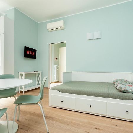 Navigli Home - Brand New Apartment ミラノ エクステリア 写真